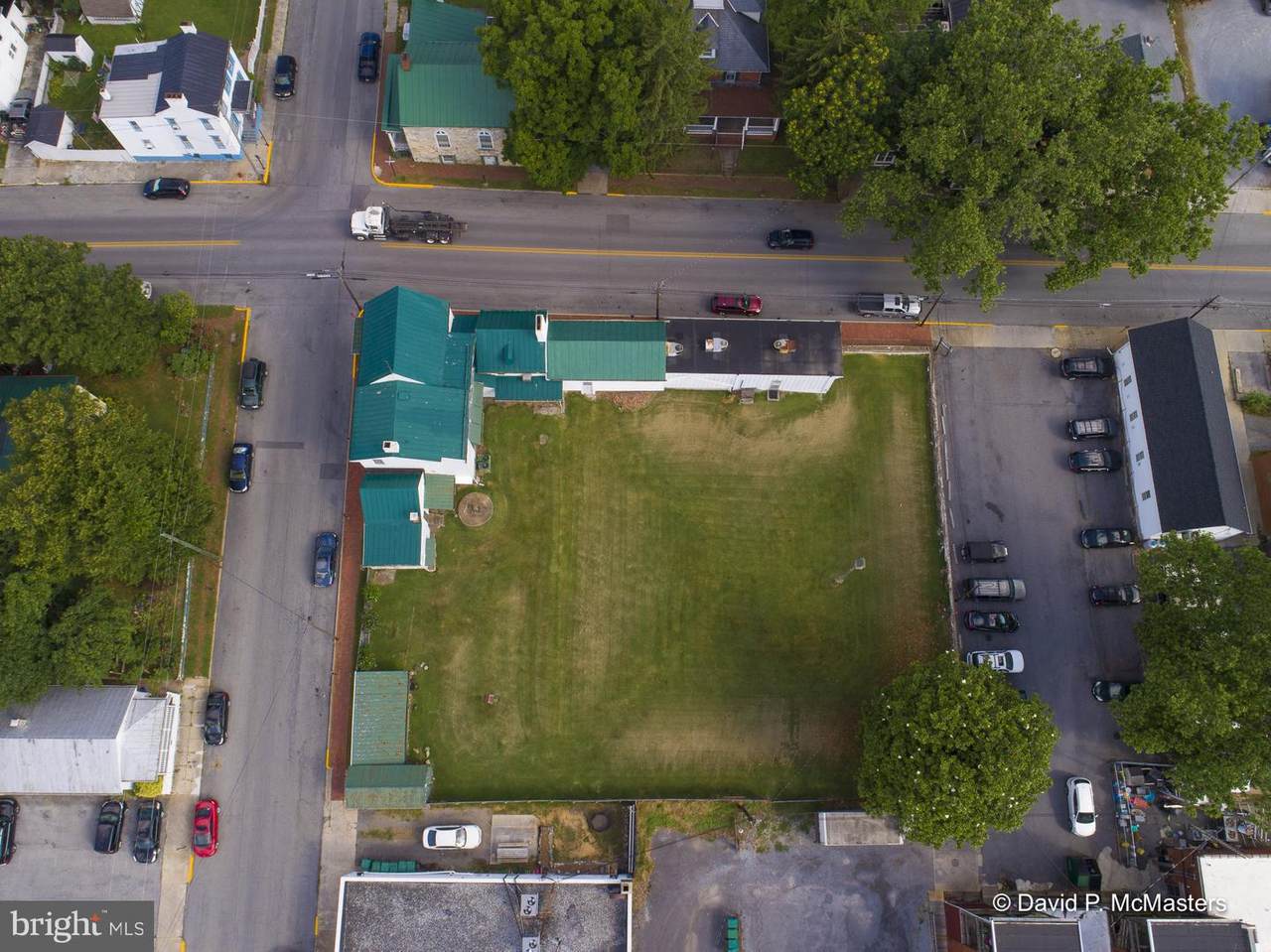 219 W Liberty And Lawrence - Photo 1