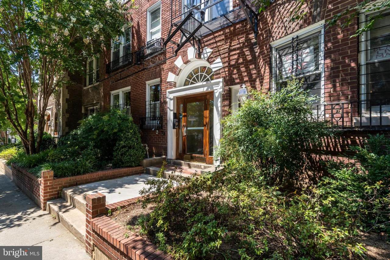 1869 Mintwood Place - Photo 1