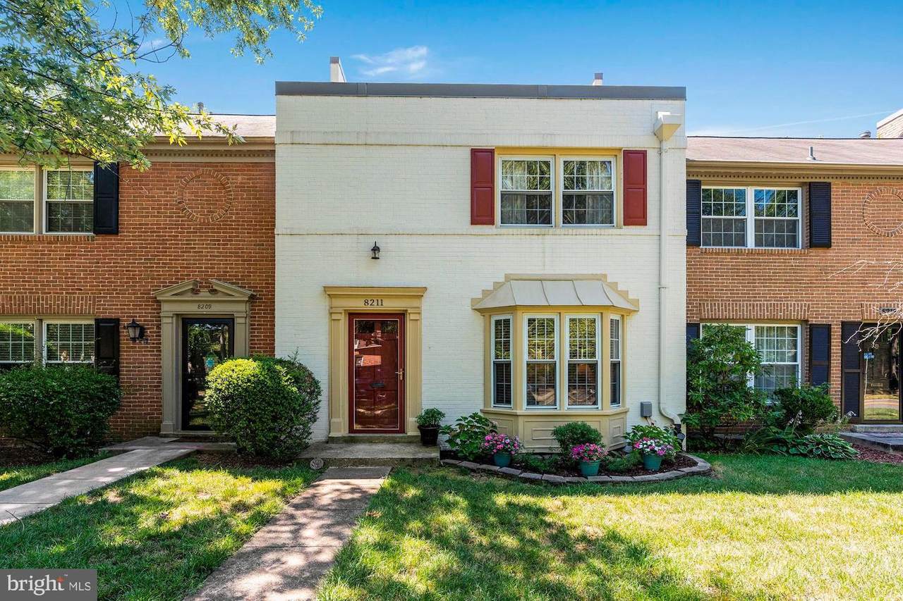 8211 Carrleigh Parkway - Photo 1