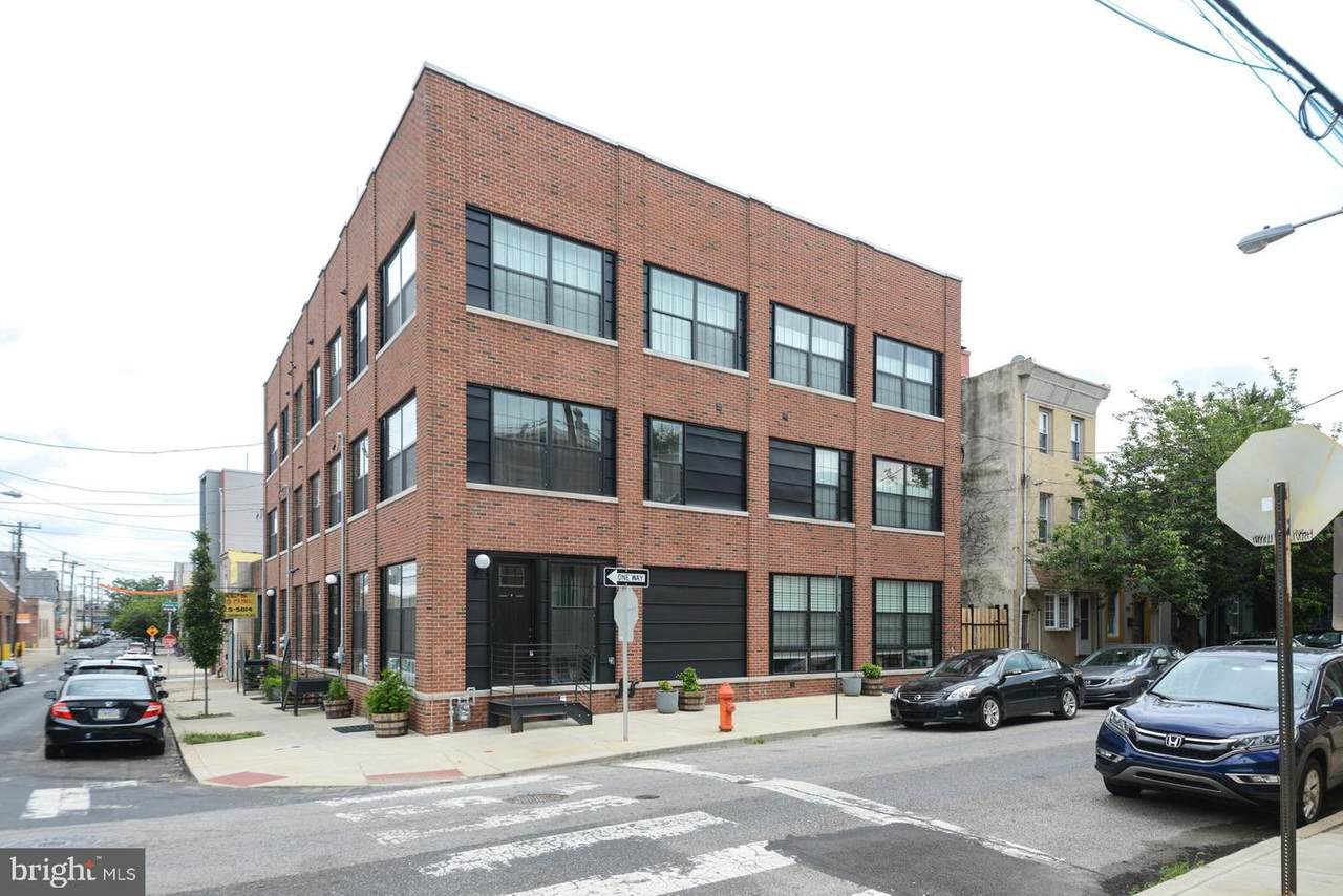 158 Thompson Street - Photo 1