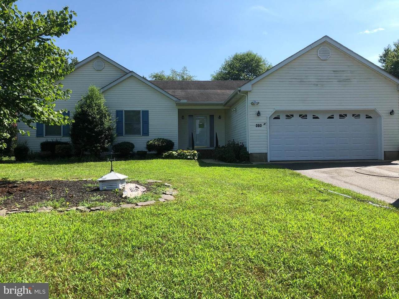 616 Cedarwood Avenue - Photo 1