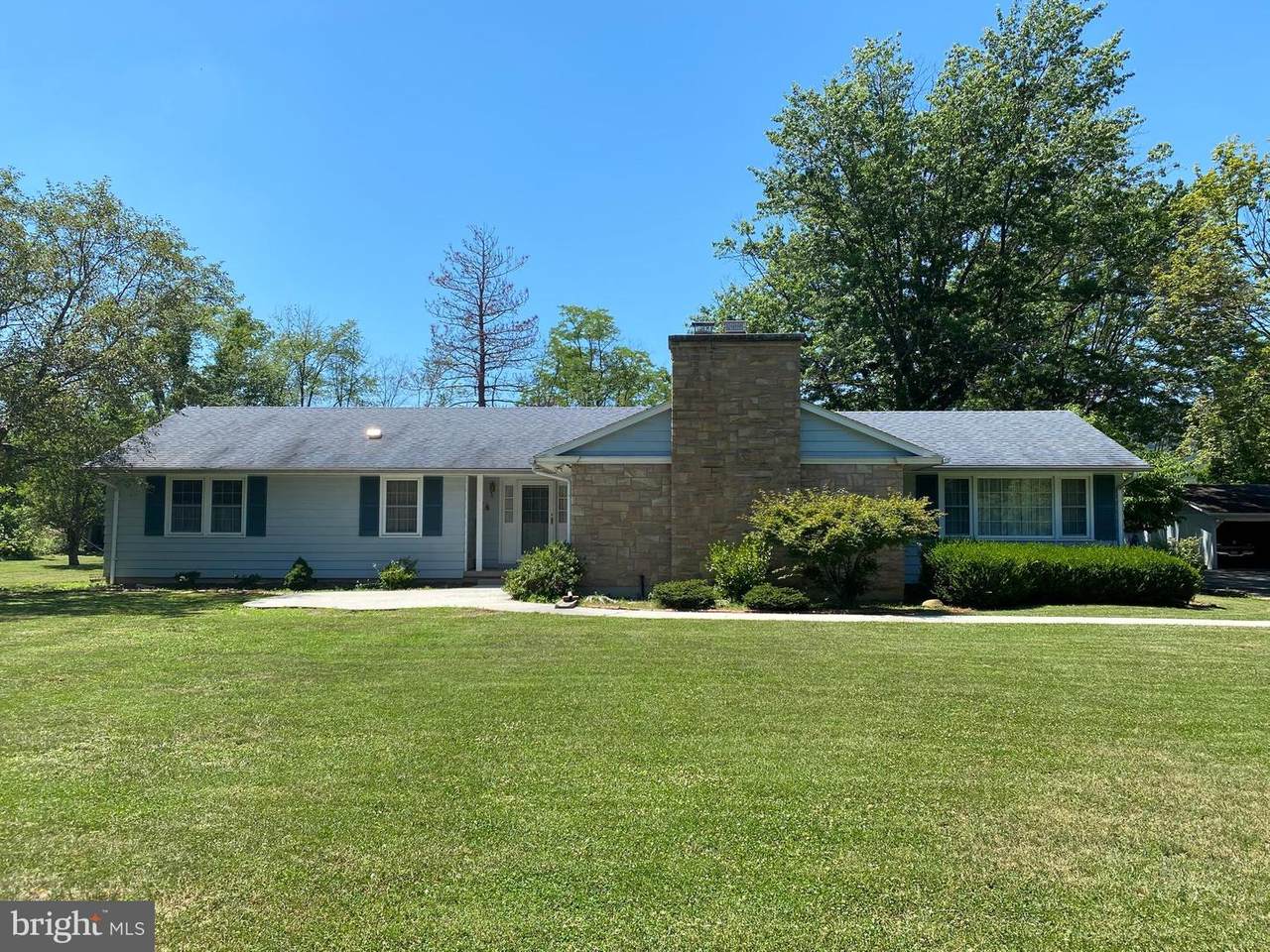 111 Meadowlark Acres Drive - Photo 1