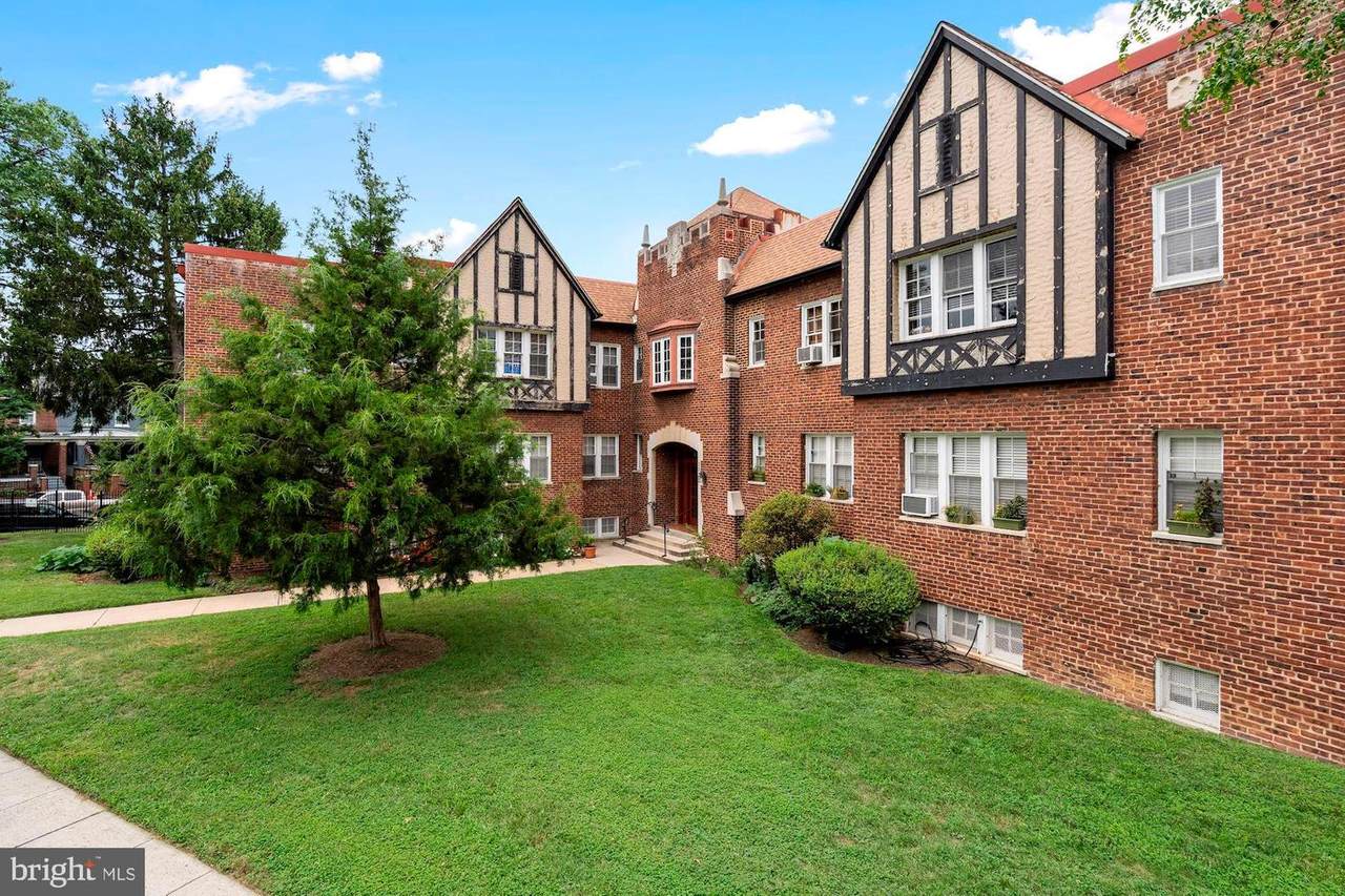 235 Emerson Street - Photo 1