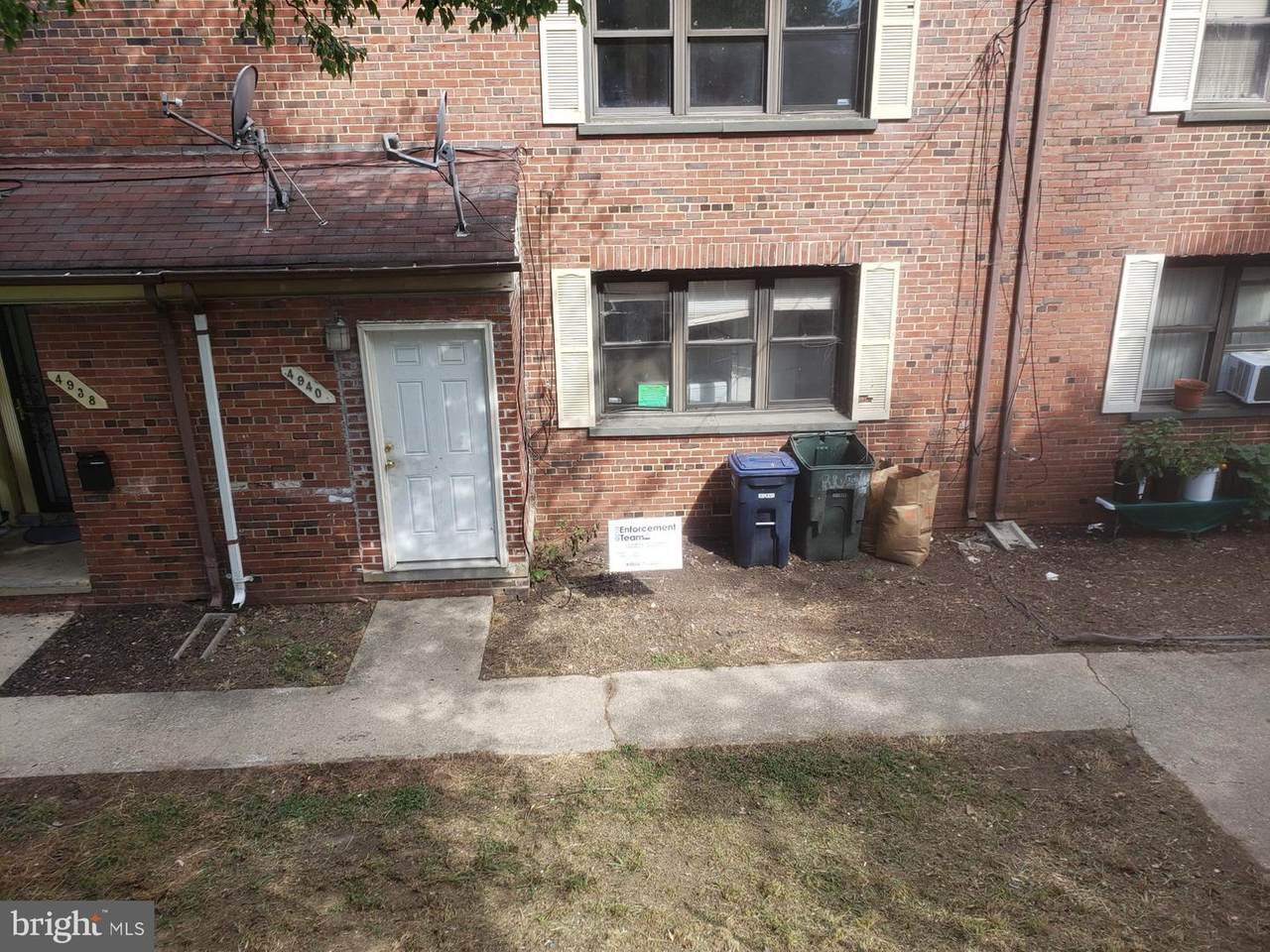 4940-4942 Just Street - Photo 1