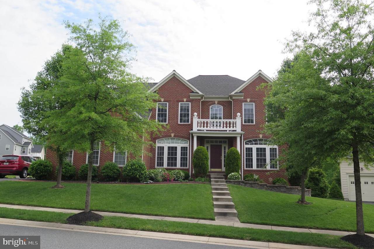 9009 Sunni Shade Court - Photo 1