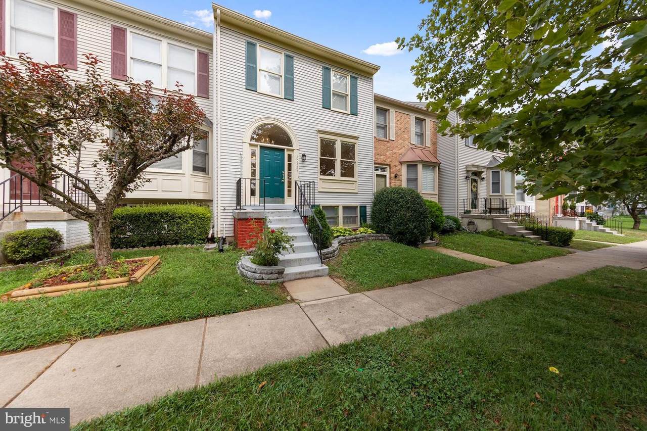 20324 Cedarhurst Way - Photo 1