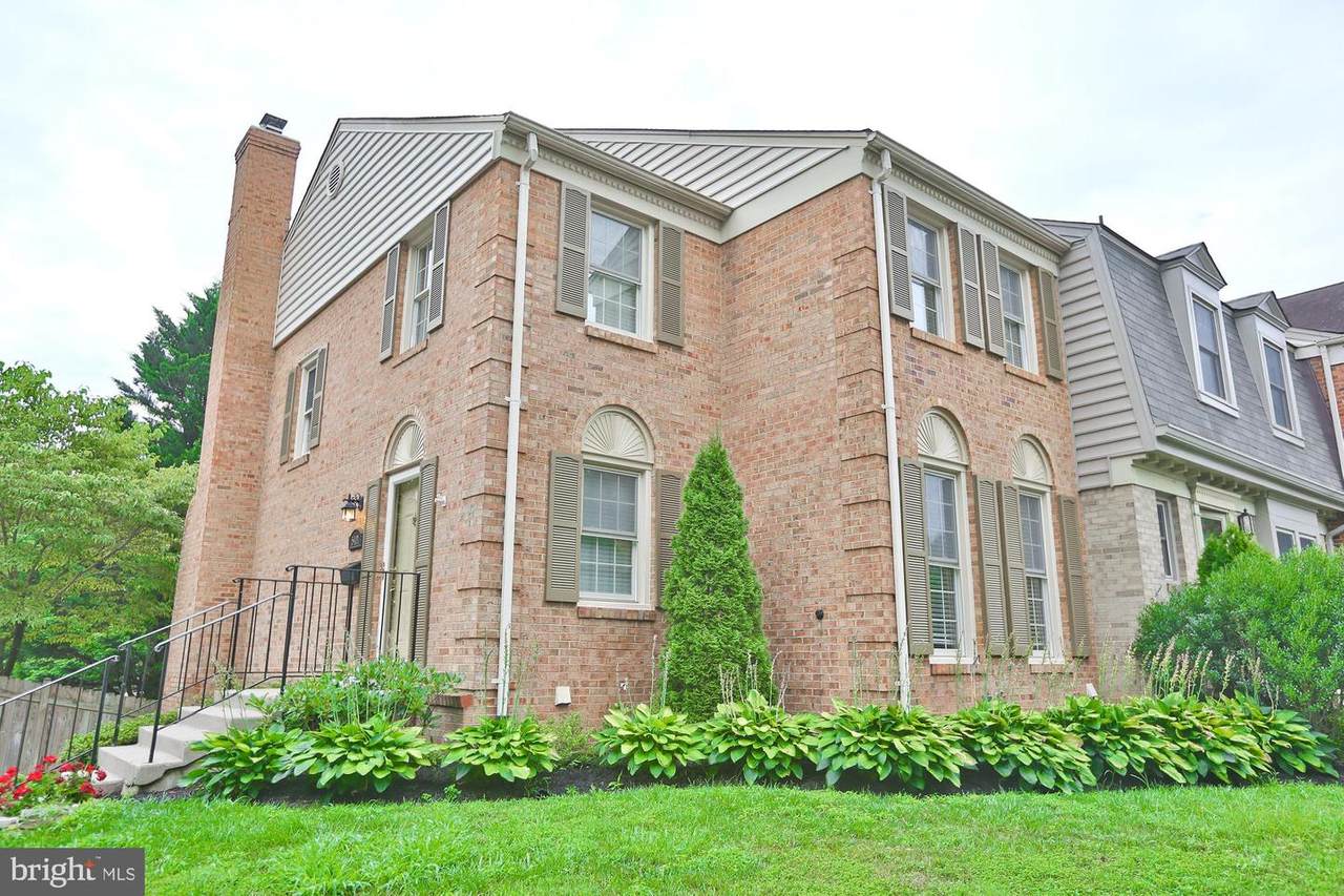 5401 Plymouth Meadows Court - Photo 1