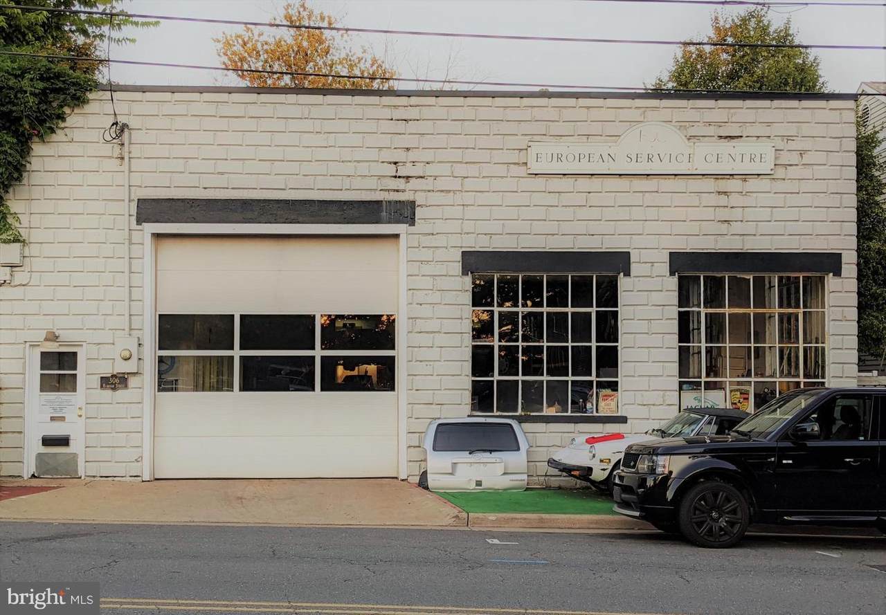 306 Harrison Street - Photo 1