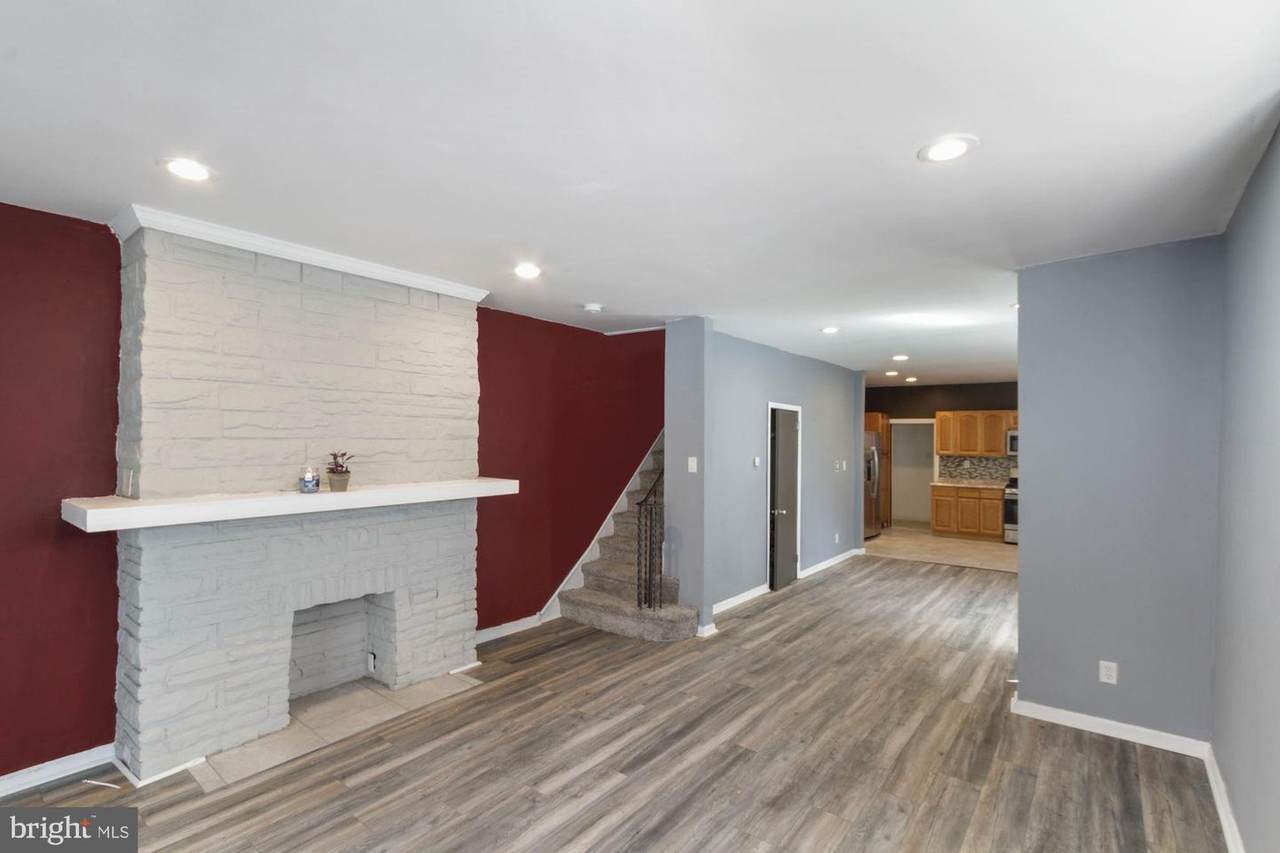 941 59TH Street - Photo 1