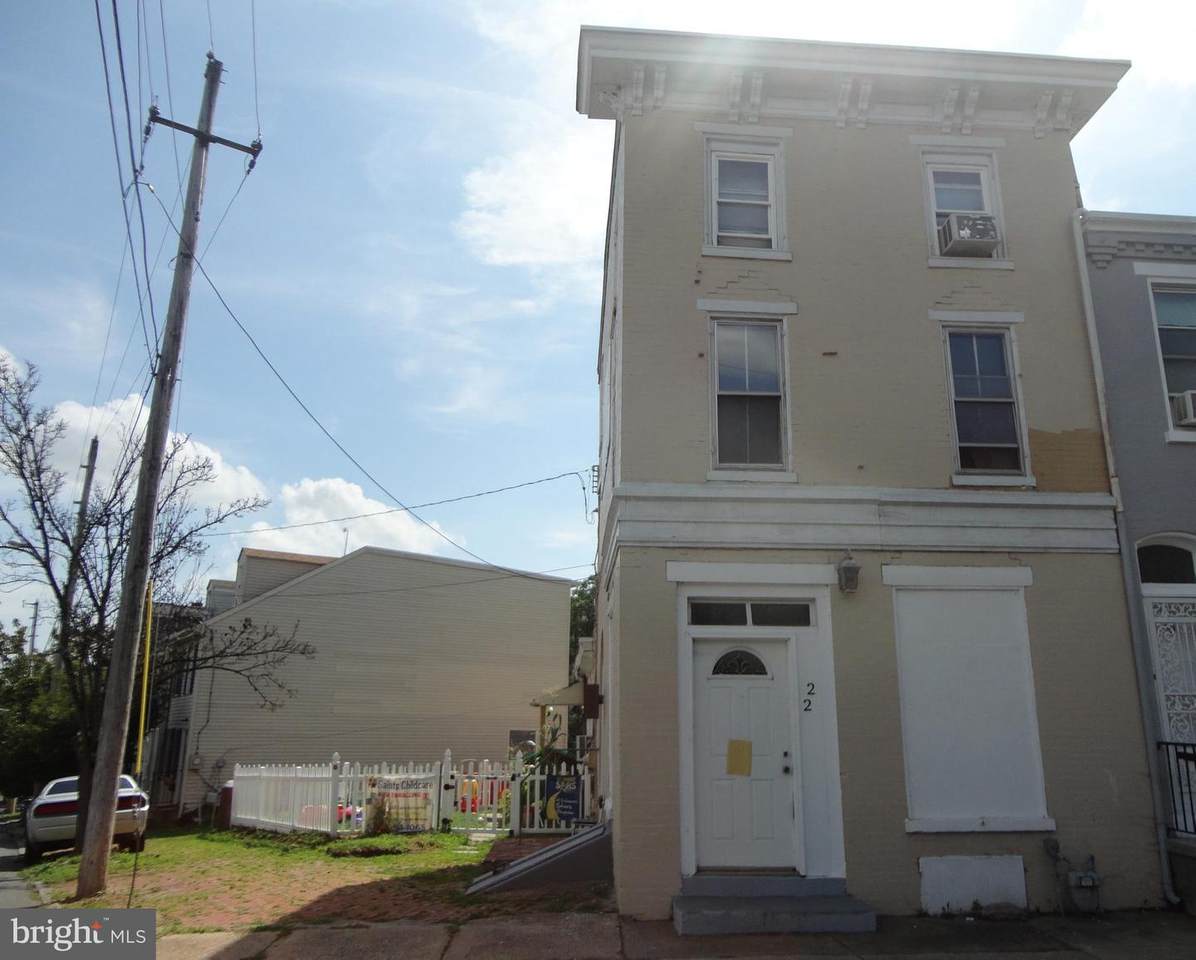 22 Vandever Avenue - Photo 1