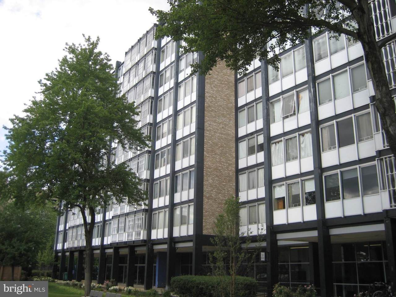 1301 Delaware Avenue - Photo 1