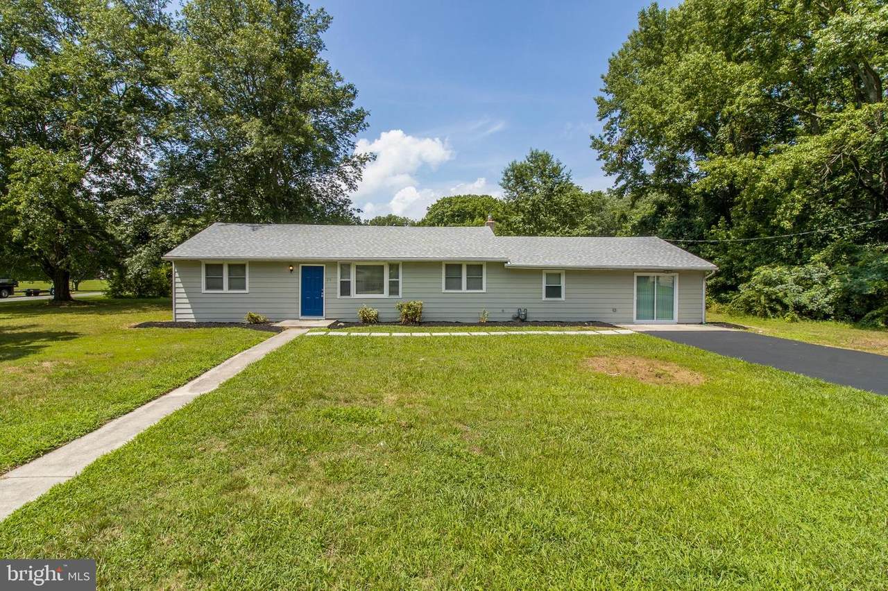 23 Oakdale Lane - Photo 1