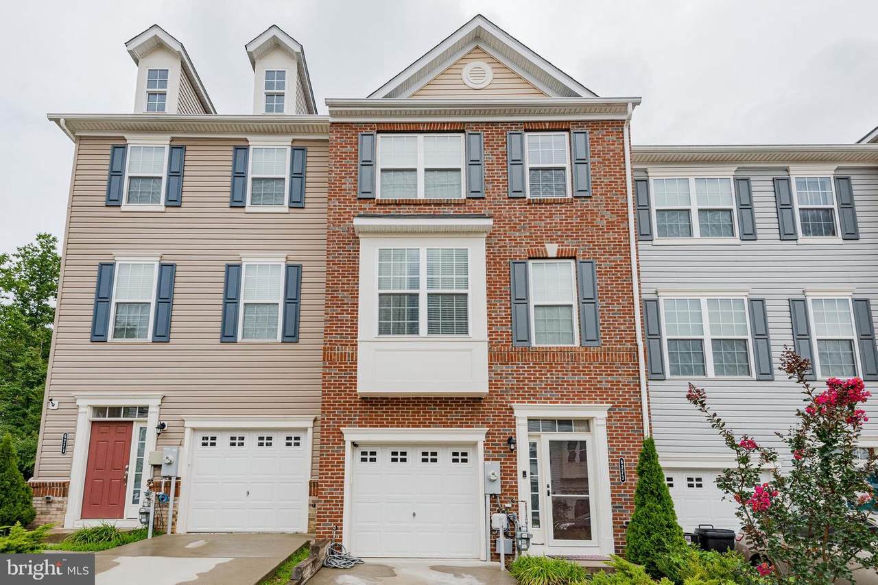 6273 Mckay Circle - Photo 1