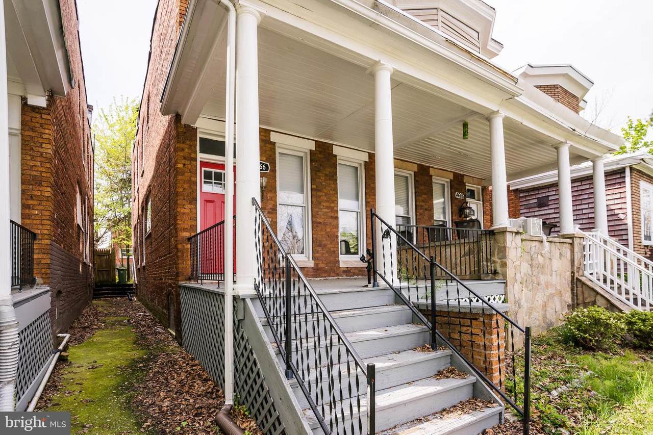 4666 Kernwood Avenue - Photo 1