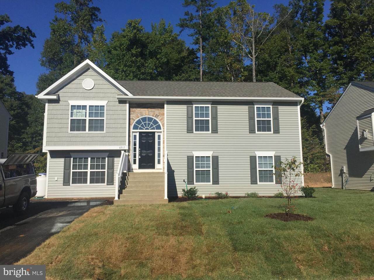 6917 Lunette Lane - Photo 1