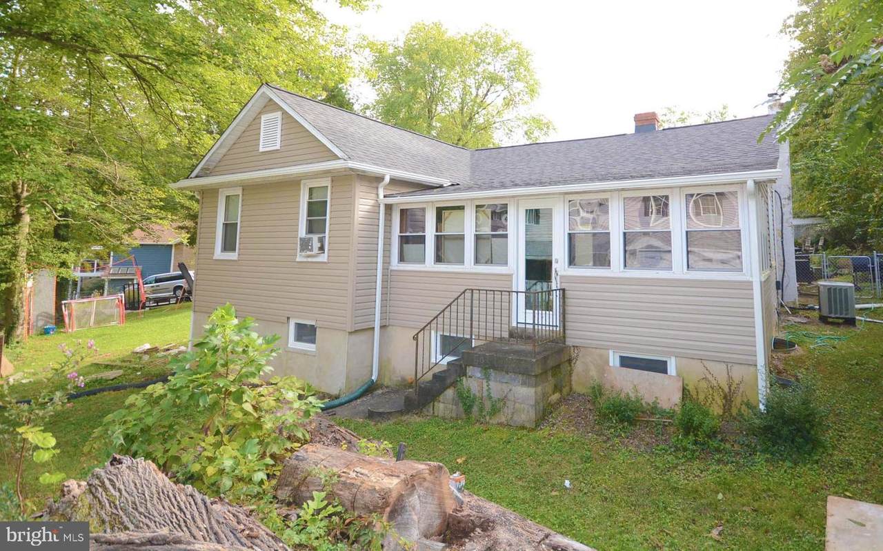 503 Hilltop Lane - Photo 1