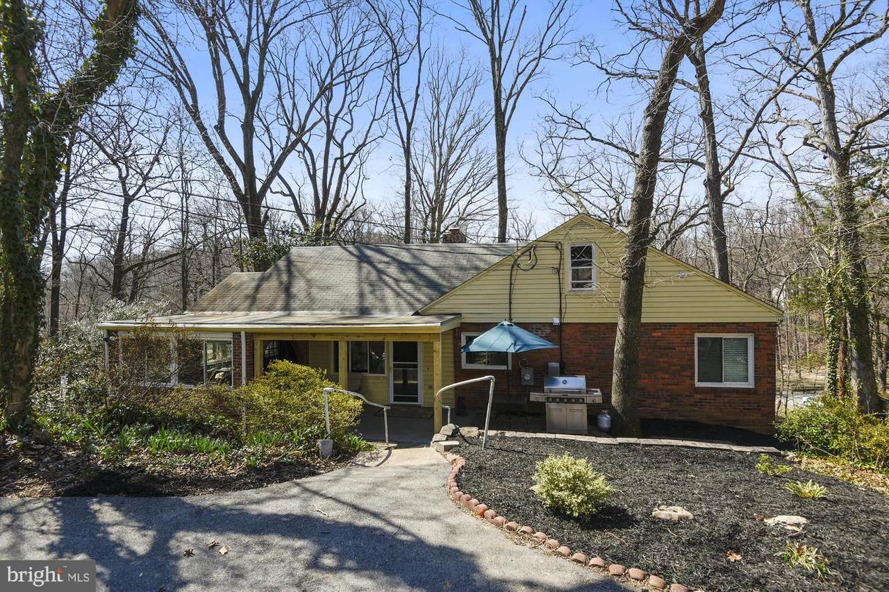 8013 Sligo Creek Parkway - Photo 1
