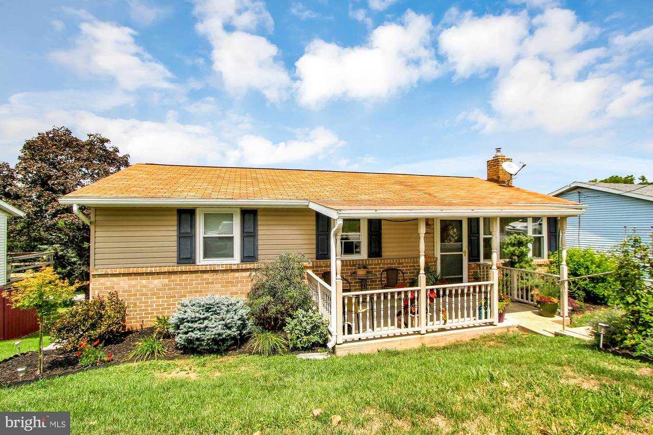 739 Atlantic Avenue - Photo 1