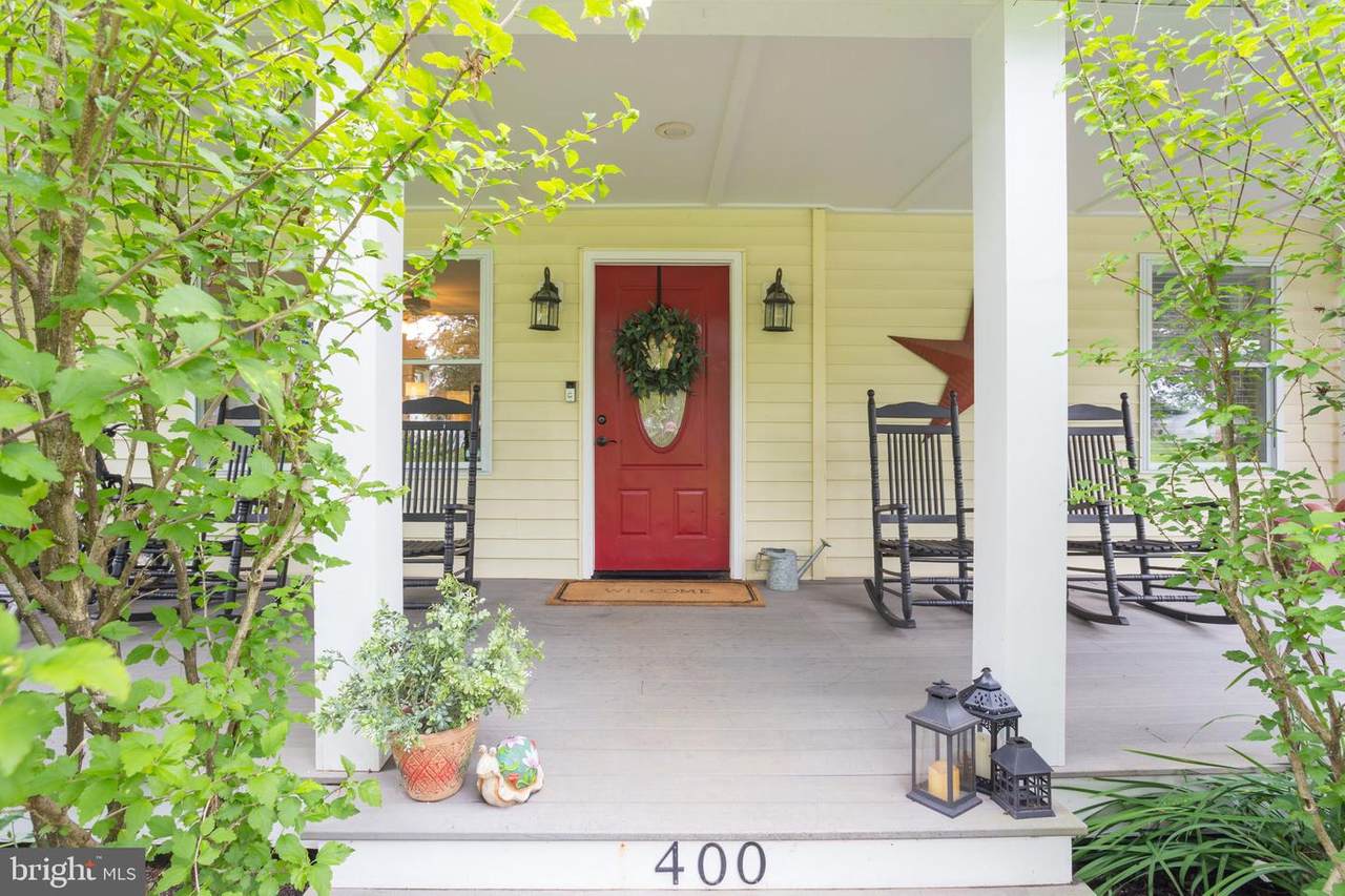 400 Maple Avenue - Photo 1