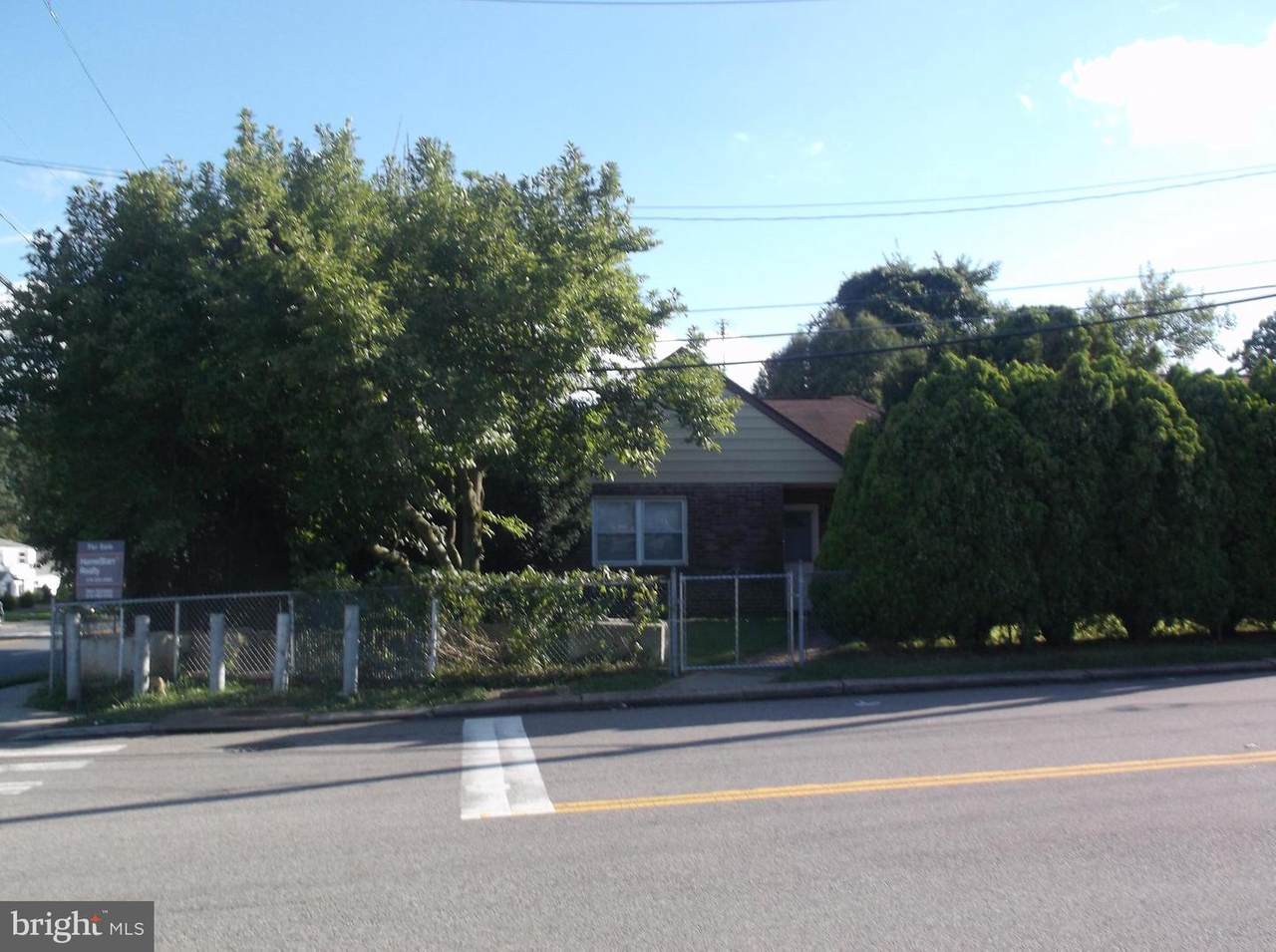 674 Hendrix Street - Photo 1