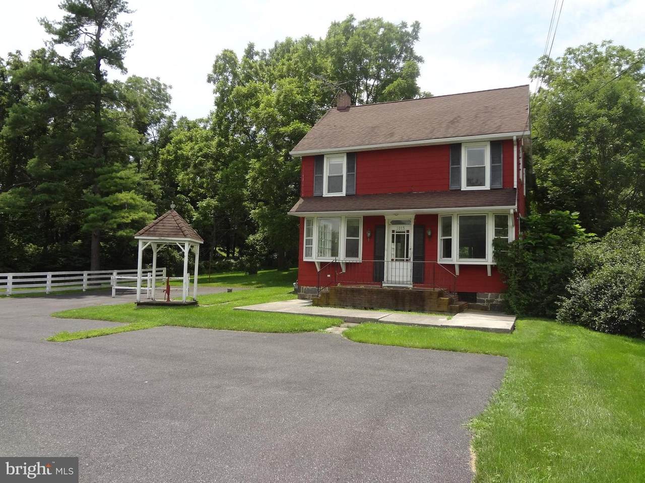 1015 Baltimore Pike - Photo 1