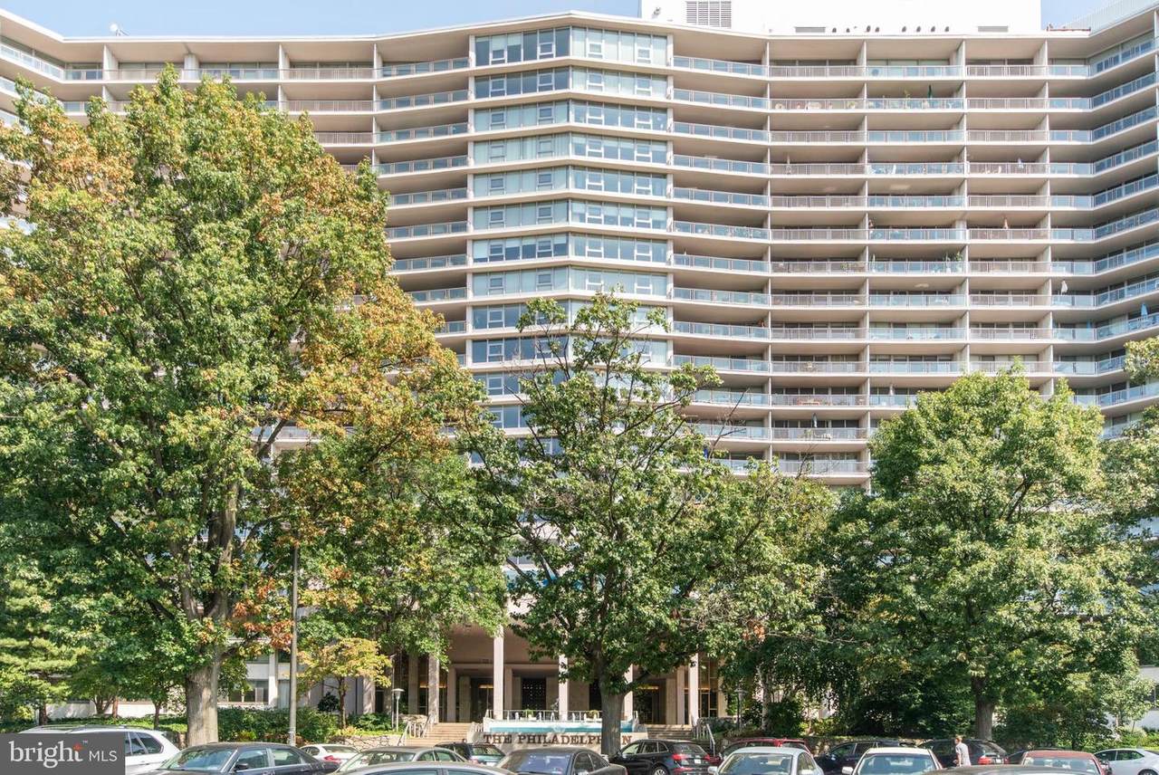 2401 Pennsylvania Avenue - Photo 1