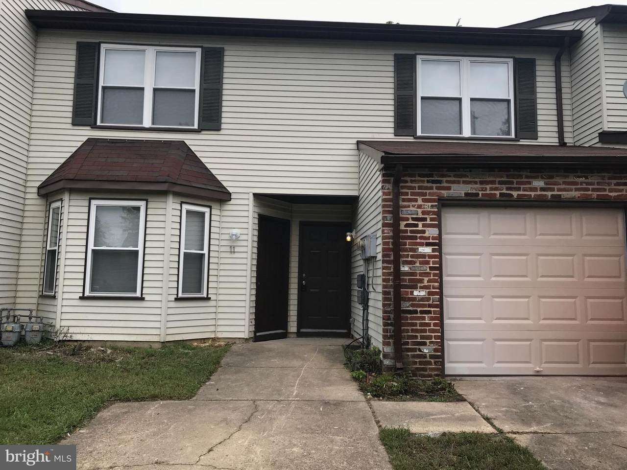 11 Hamlet Court - Photo 1