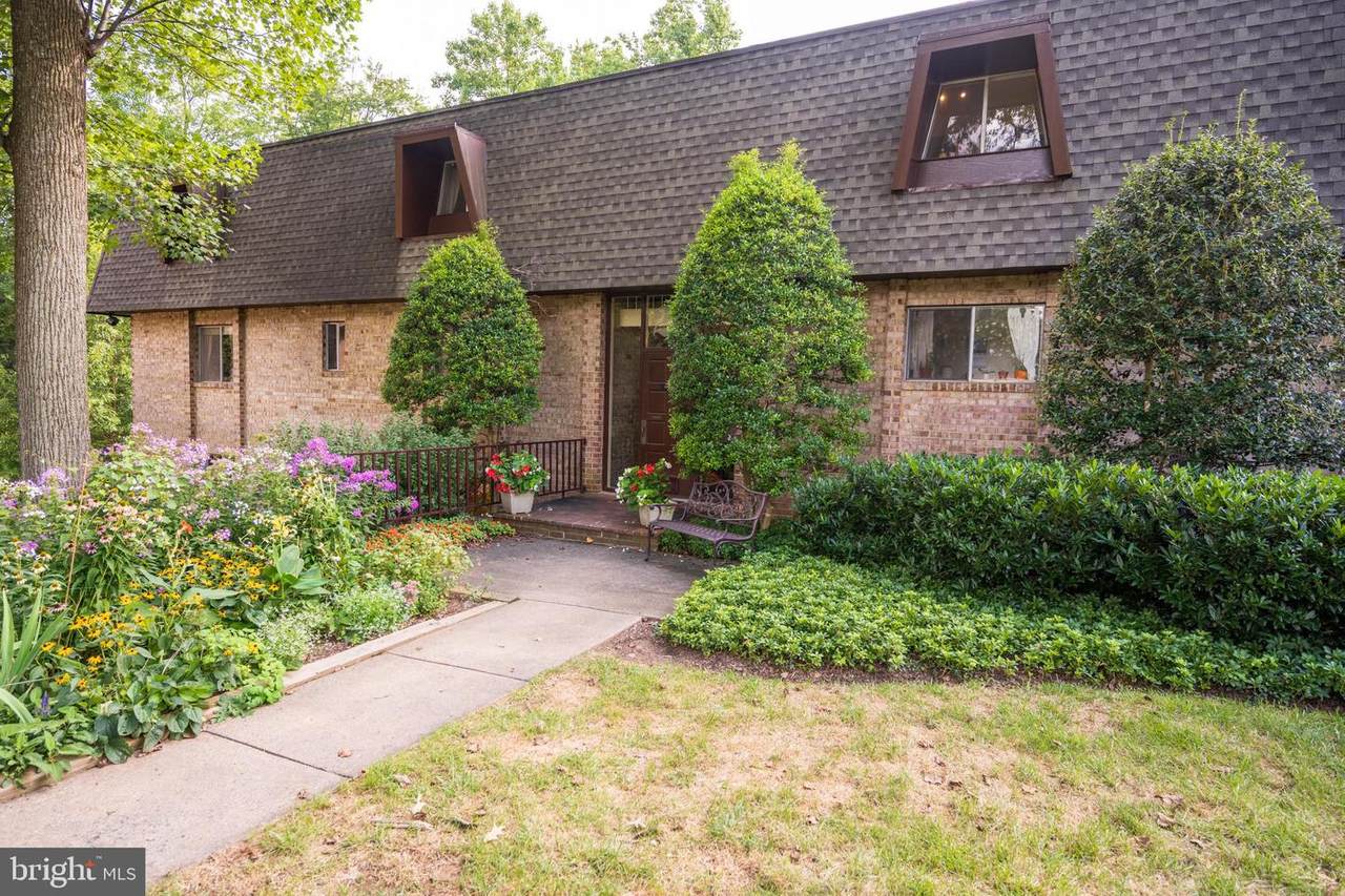 11625 Vantage Hill Road - Photo 1