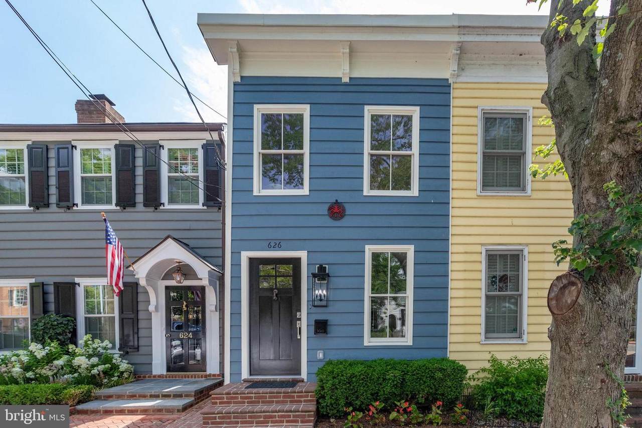626 Saint Asaph Street - Photo 1