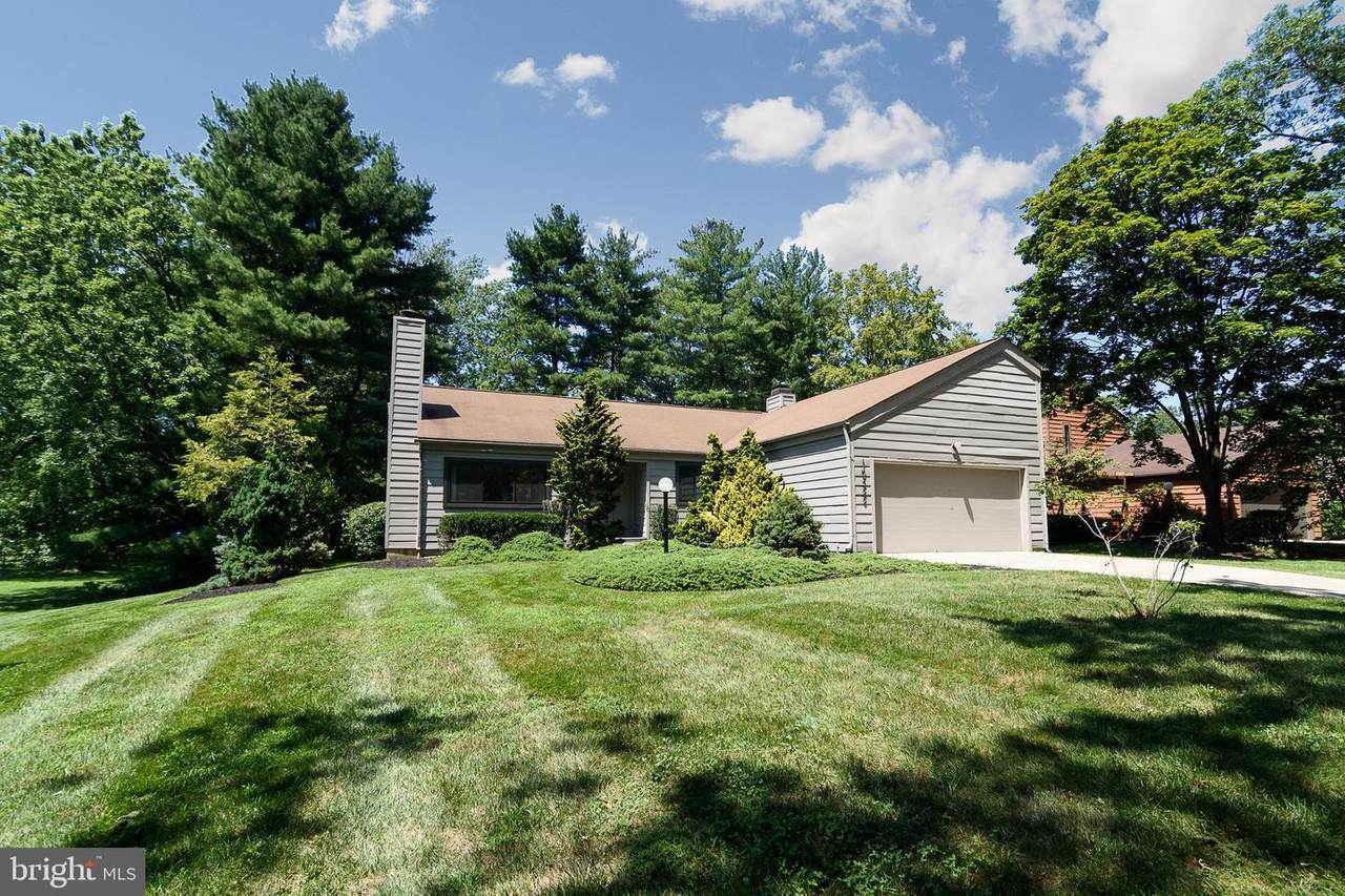 10322 Tailcoat Way - Photo 1