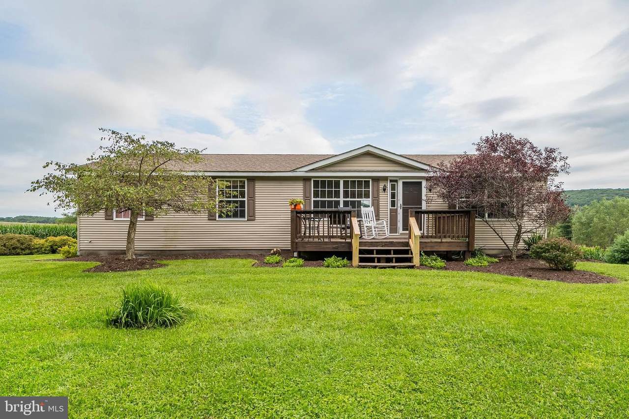 1167 Mosser Road - Photo 1