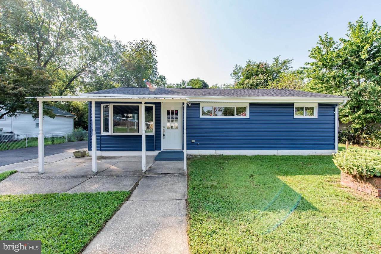1011 Londonderry Drive - Photo 1