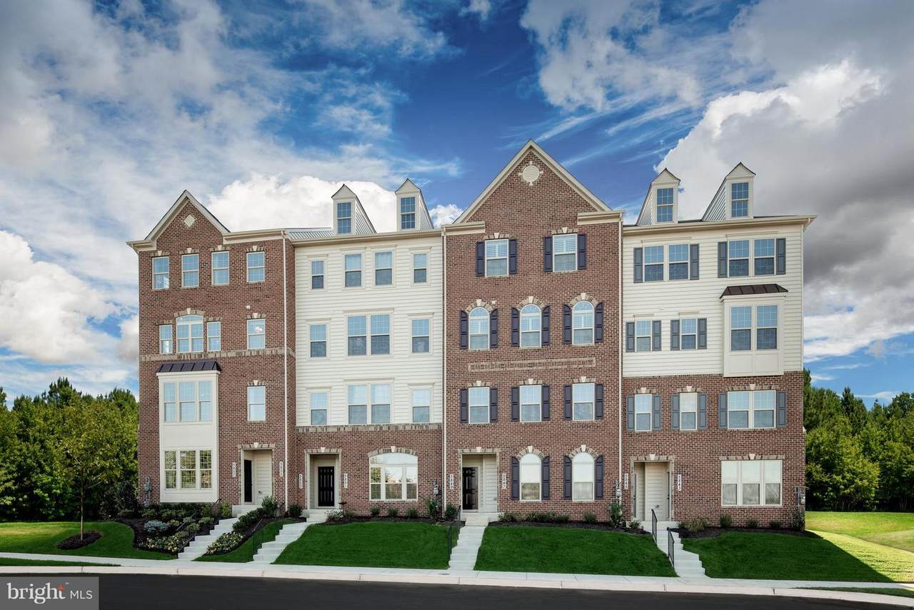 5969 Duvel Street - Photo 1