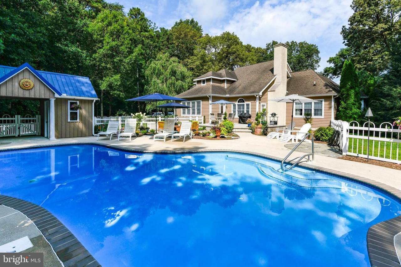 16109 Hudson Road - Photo 1