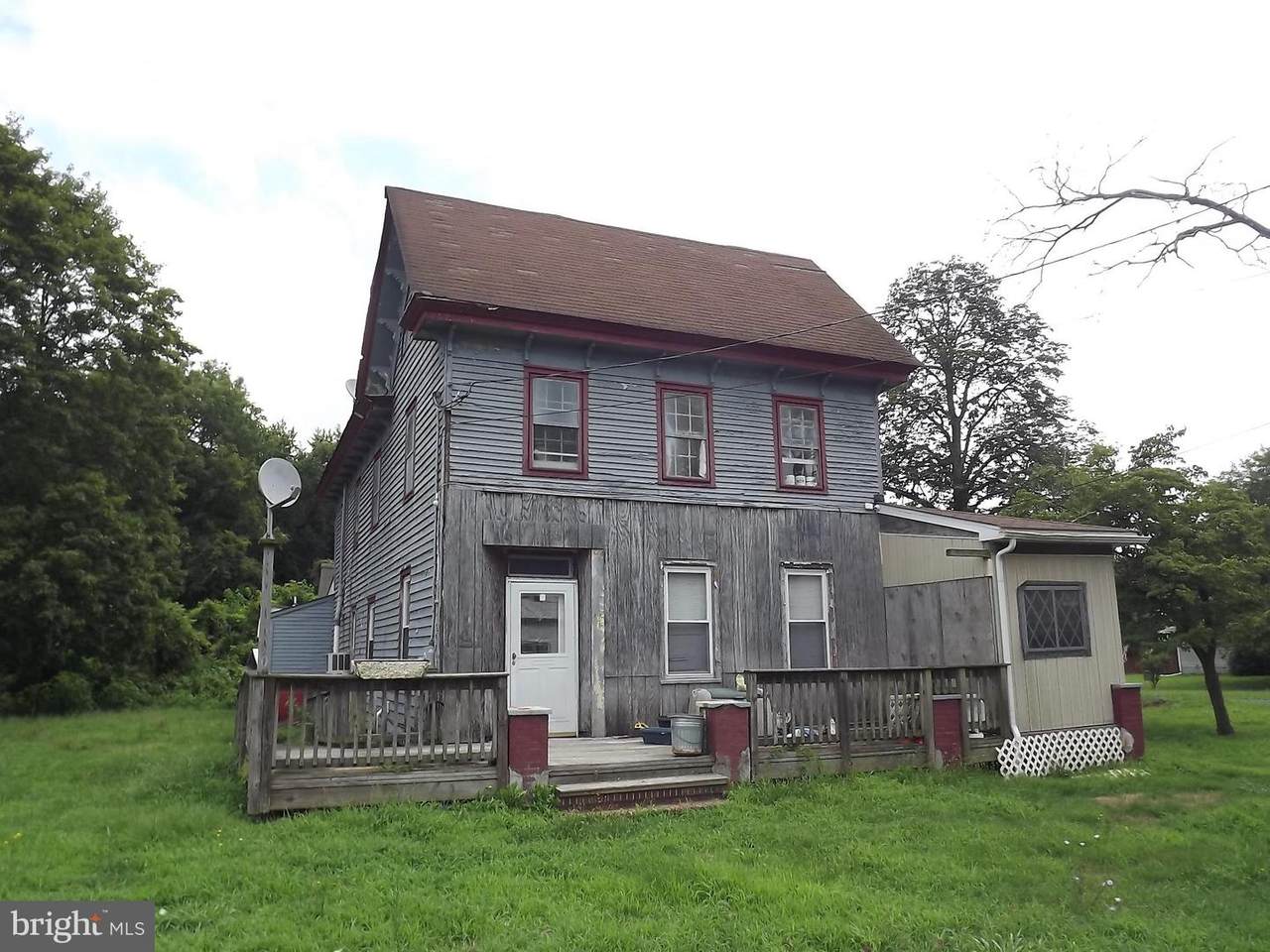 77 Robbins Road - Photo 1