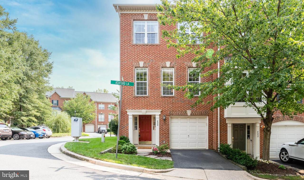 400 Ashford Lane - Photo 1