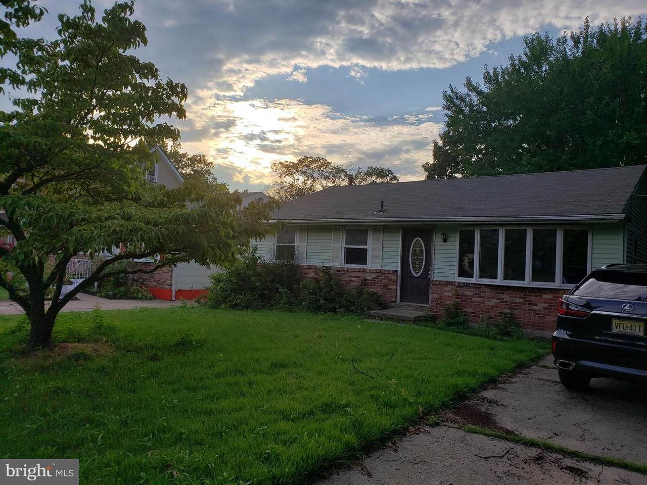 7529 Park Avenue - Photo 1