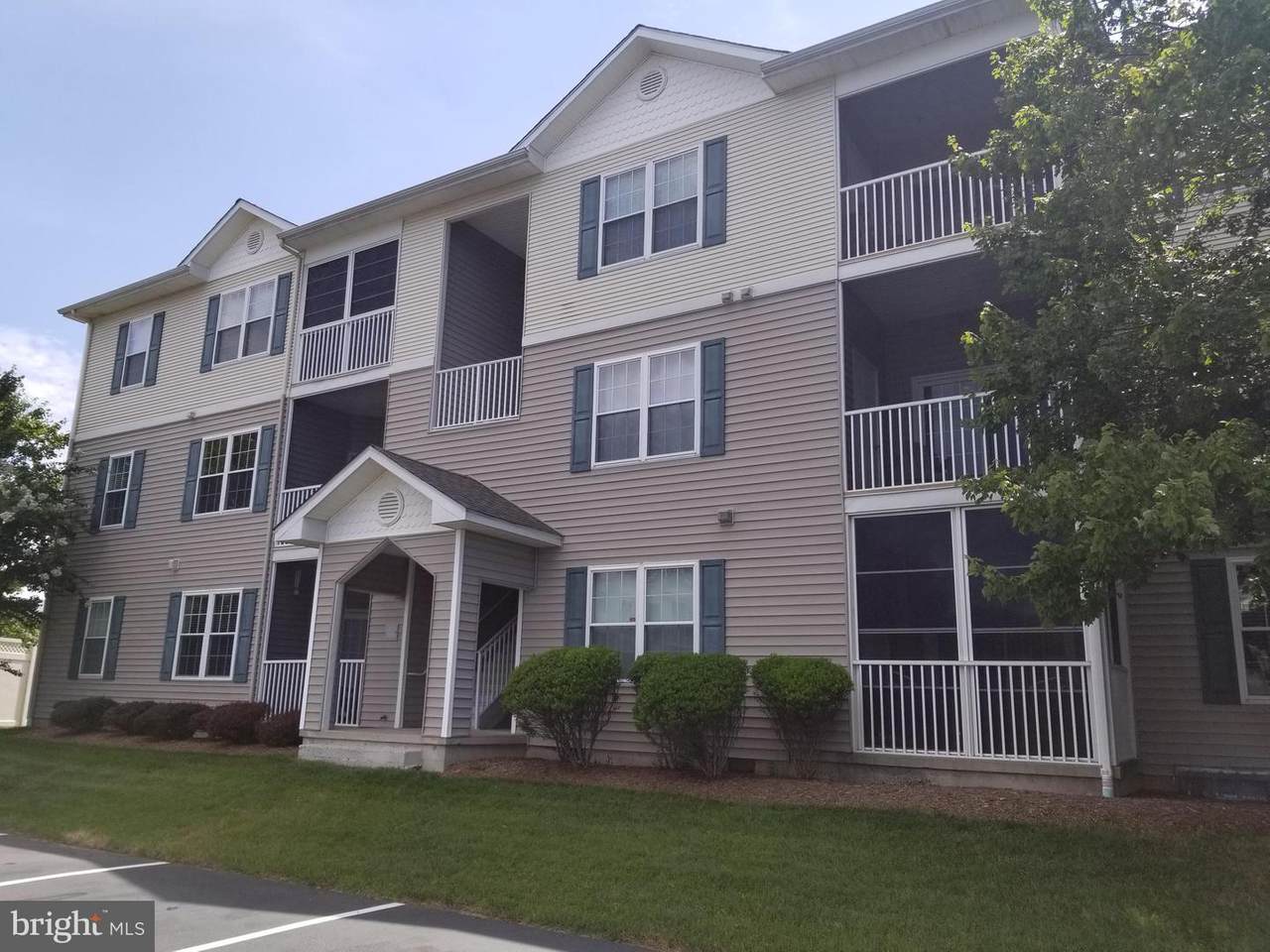 1400 Pebble Drive - Photo 1