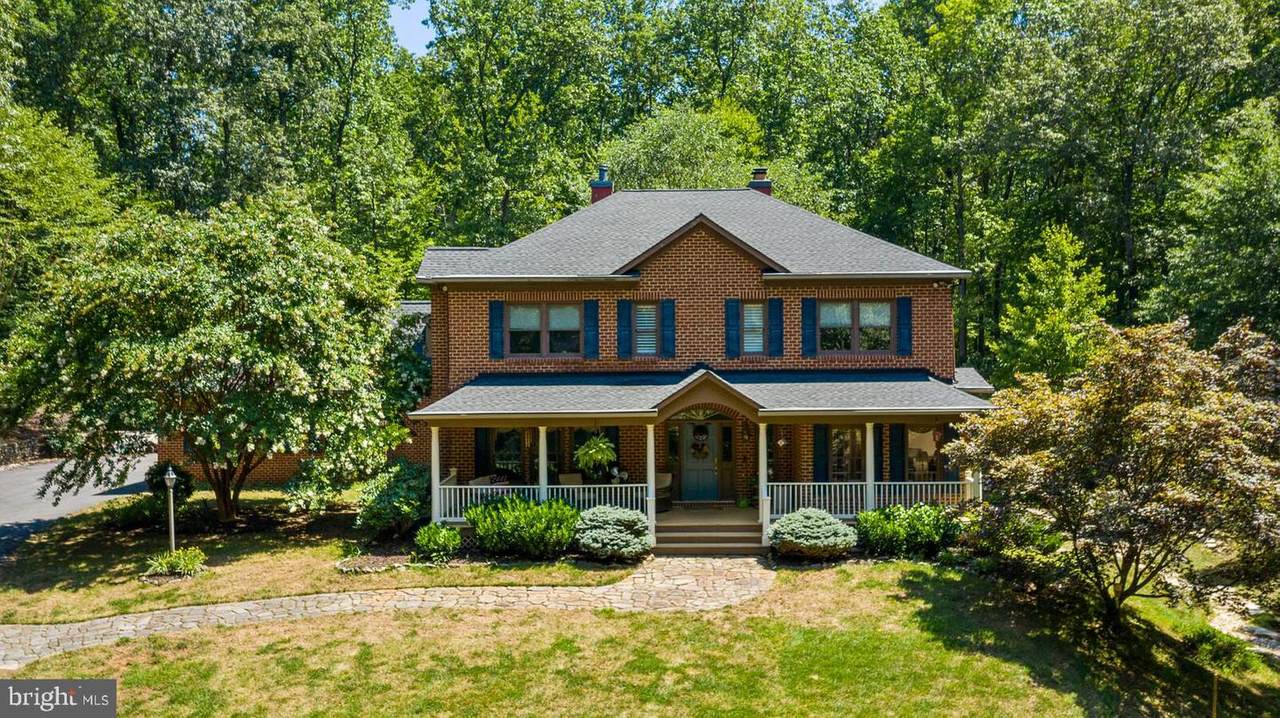 7141 Twelve Oaks Drive - Photo 1
