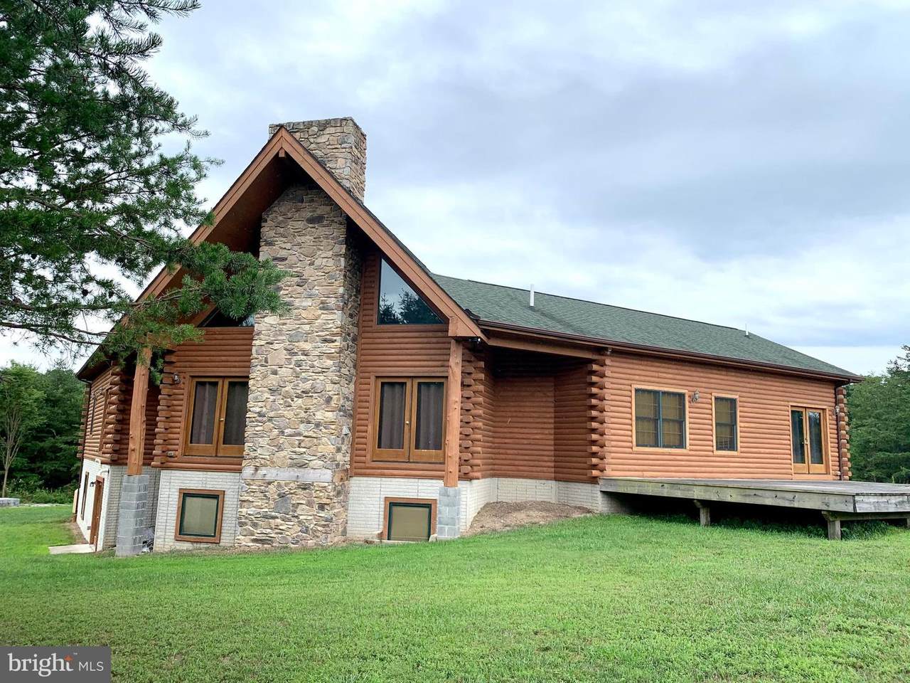 128 Zircon Court - Photo 1