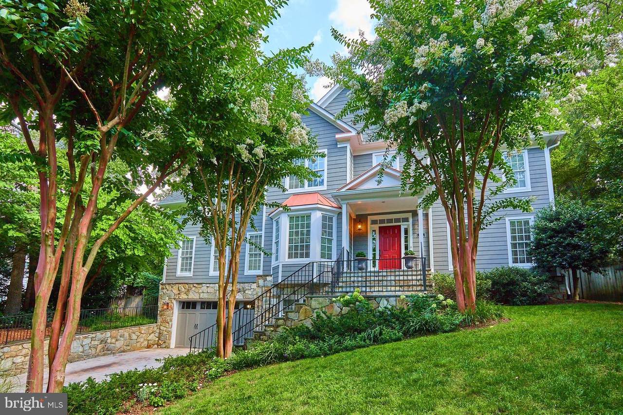 3012 Oakland Street - Photo 1