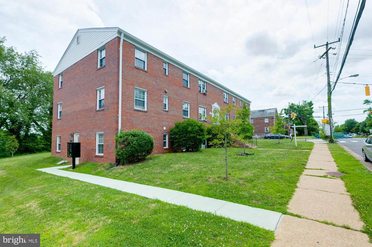 131 Courthouse Road - Photo 1