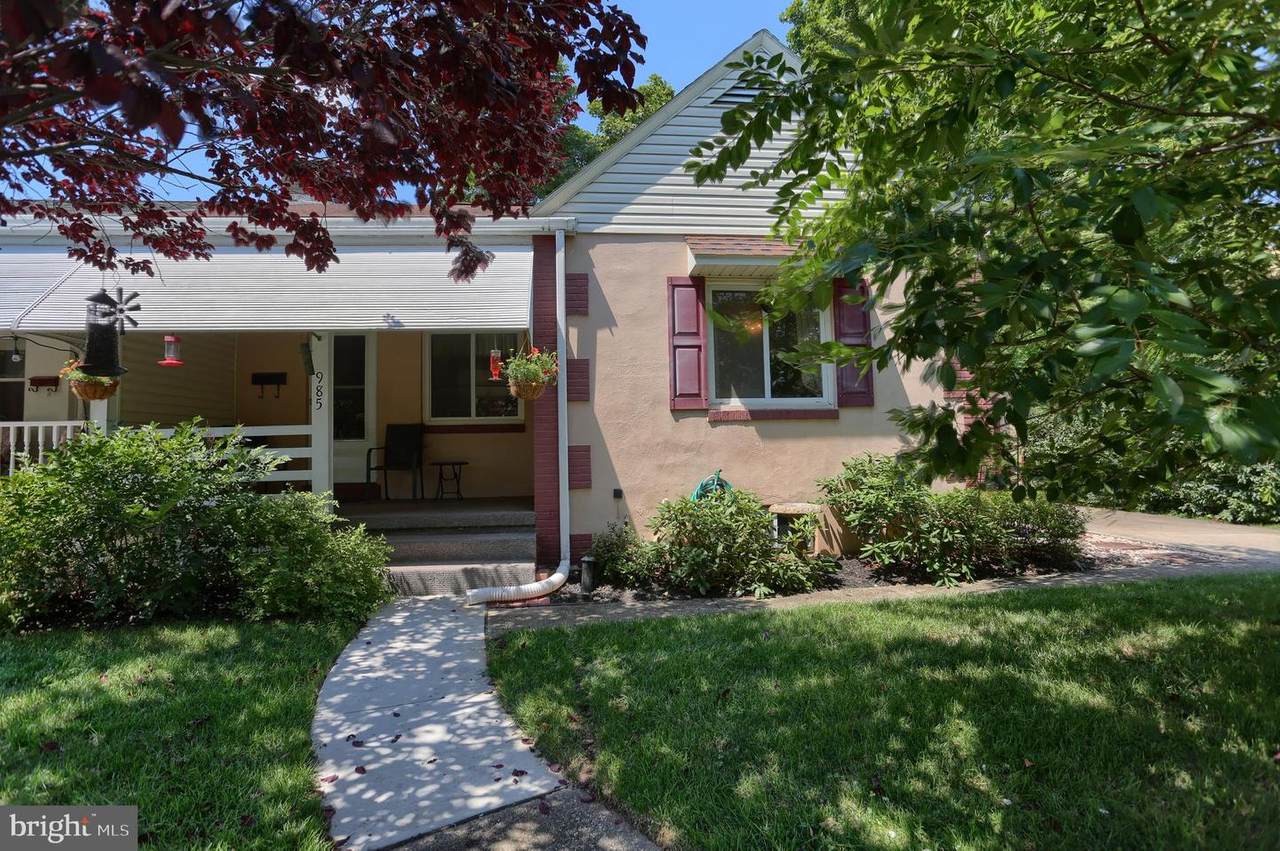 985 Terrace Lane - Photo 1