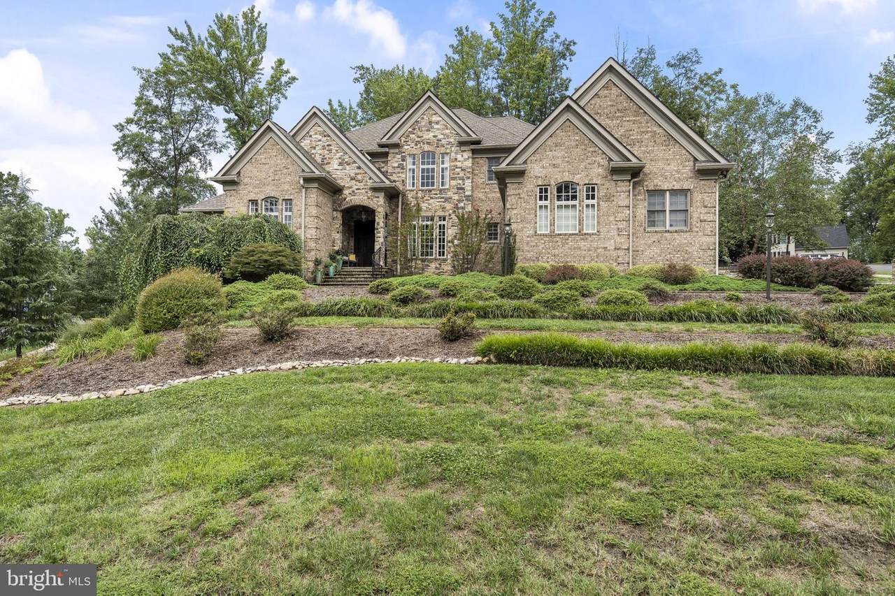 6 Delahay Drive - Photo 1