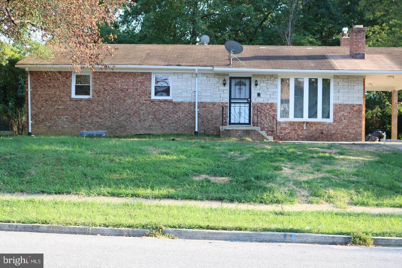 8802 Oak Lane - Photo 1
