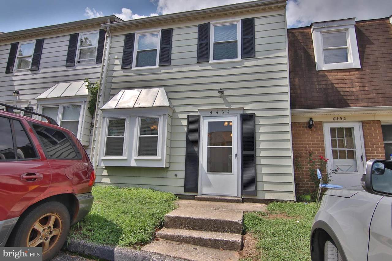 6434 Colonial Knolls - Photo 1