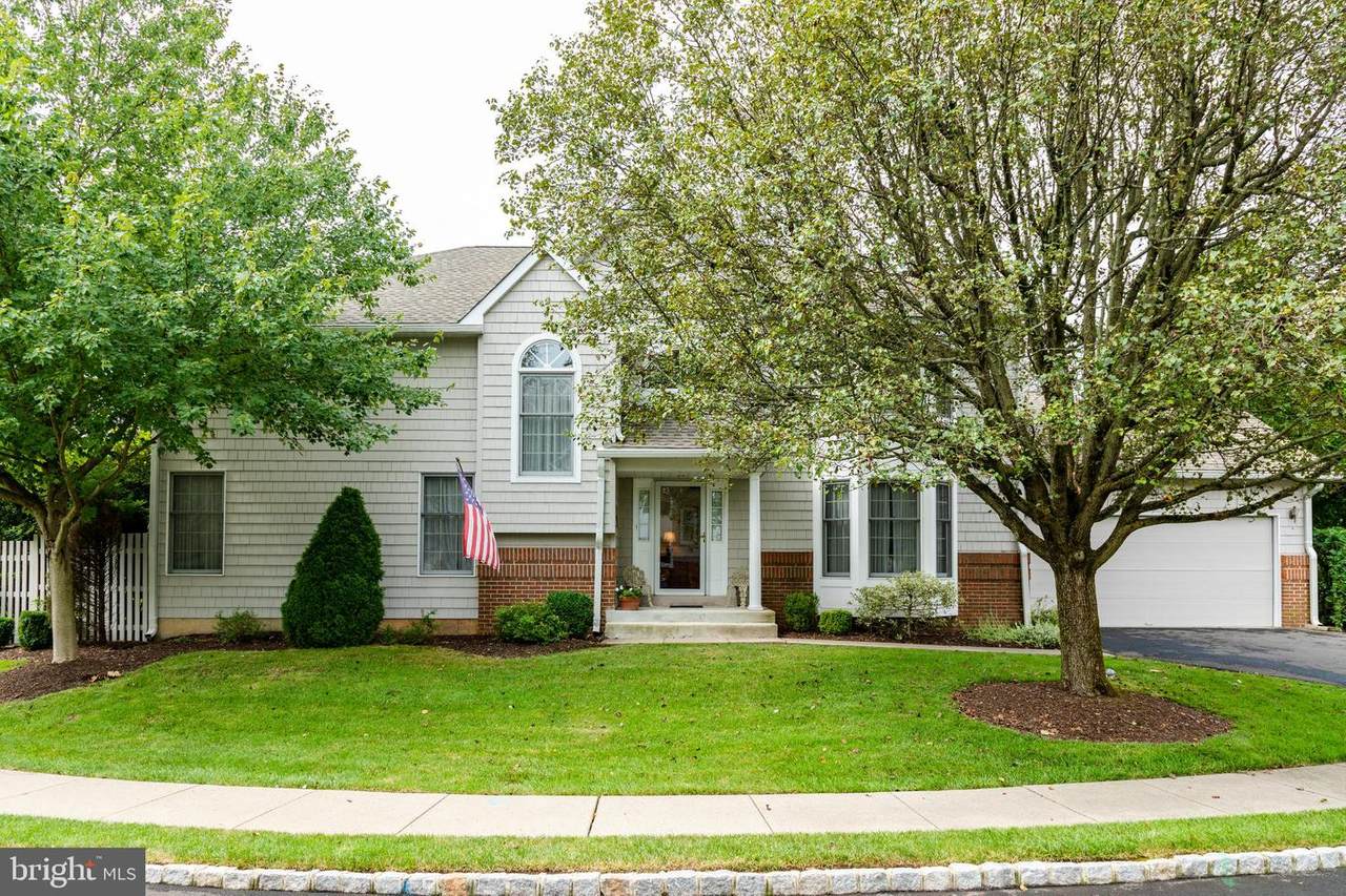 1941 Satter Court - Photo 1