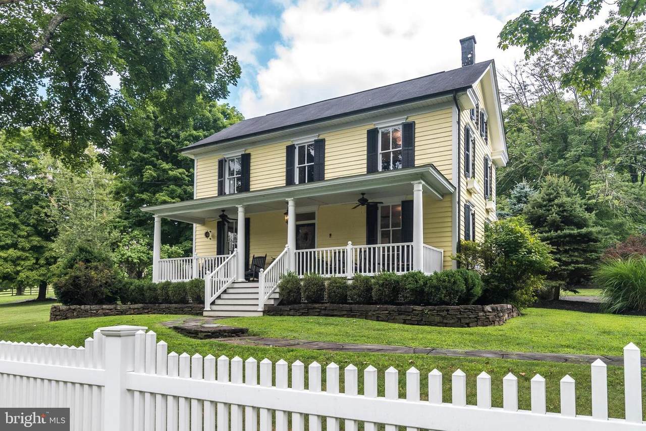 437 Headquarters Road - Photo 1
