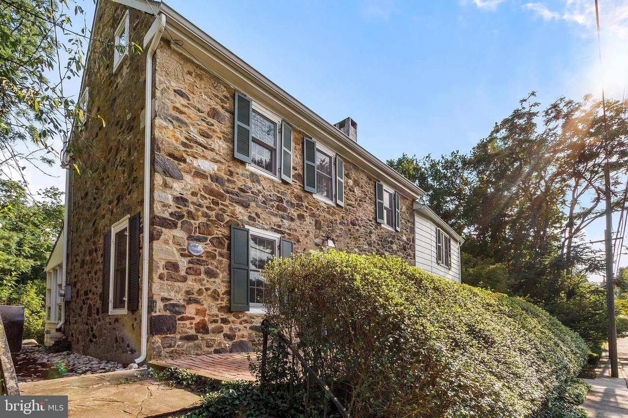 154 Marshall Avenue - Photo 1