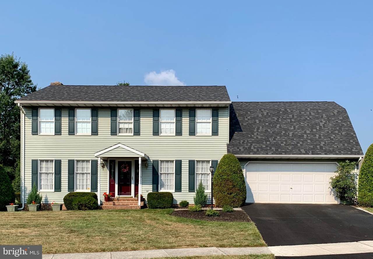 718 Sunhaven Circle - Photo 1